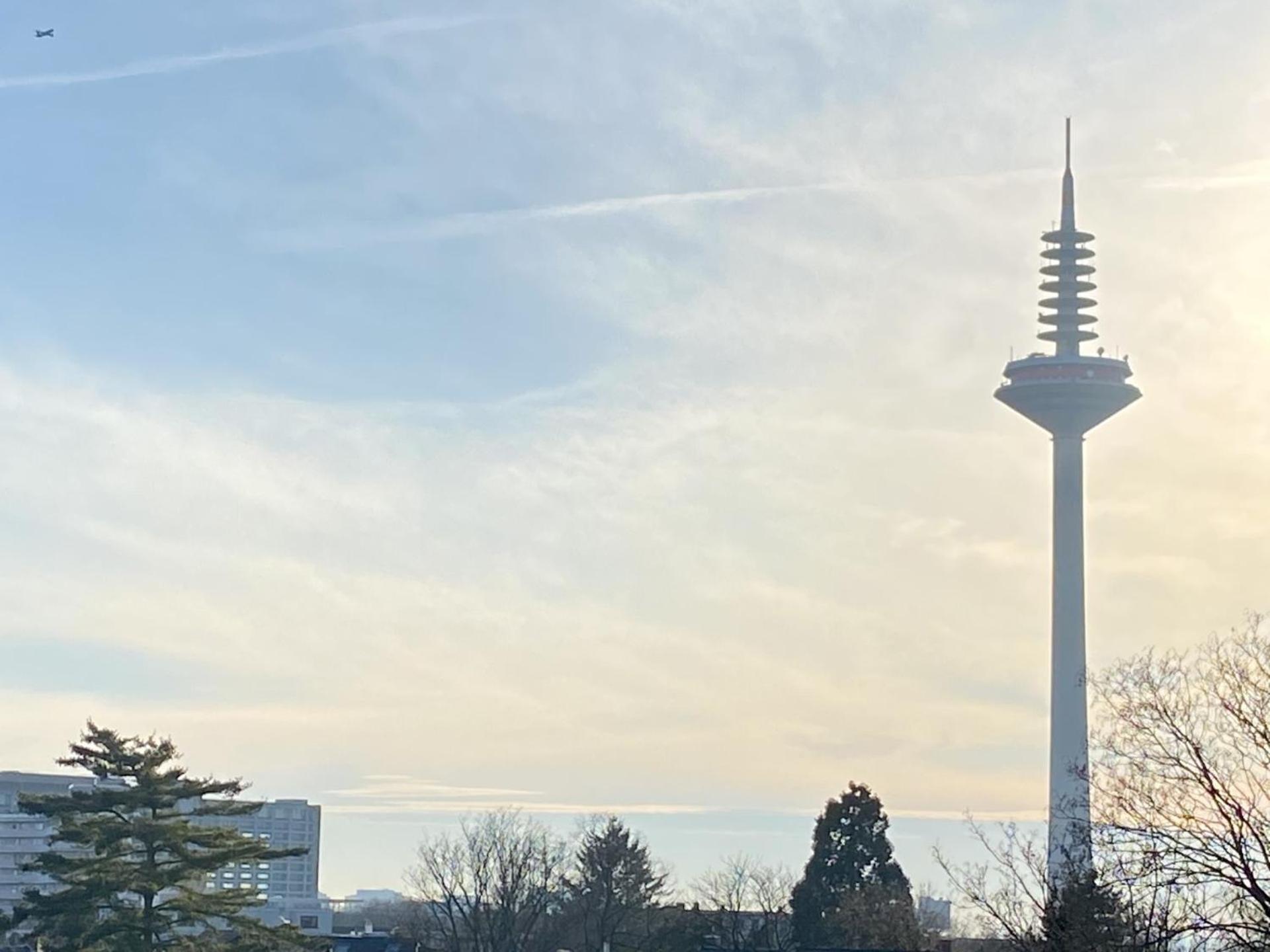 Schoenes Erwachen Im Frankfurter Penthouse Frankfurt am Main Ngoại thất bức ảnh