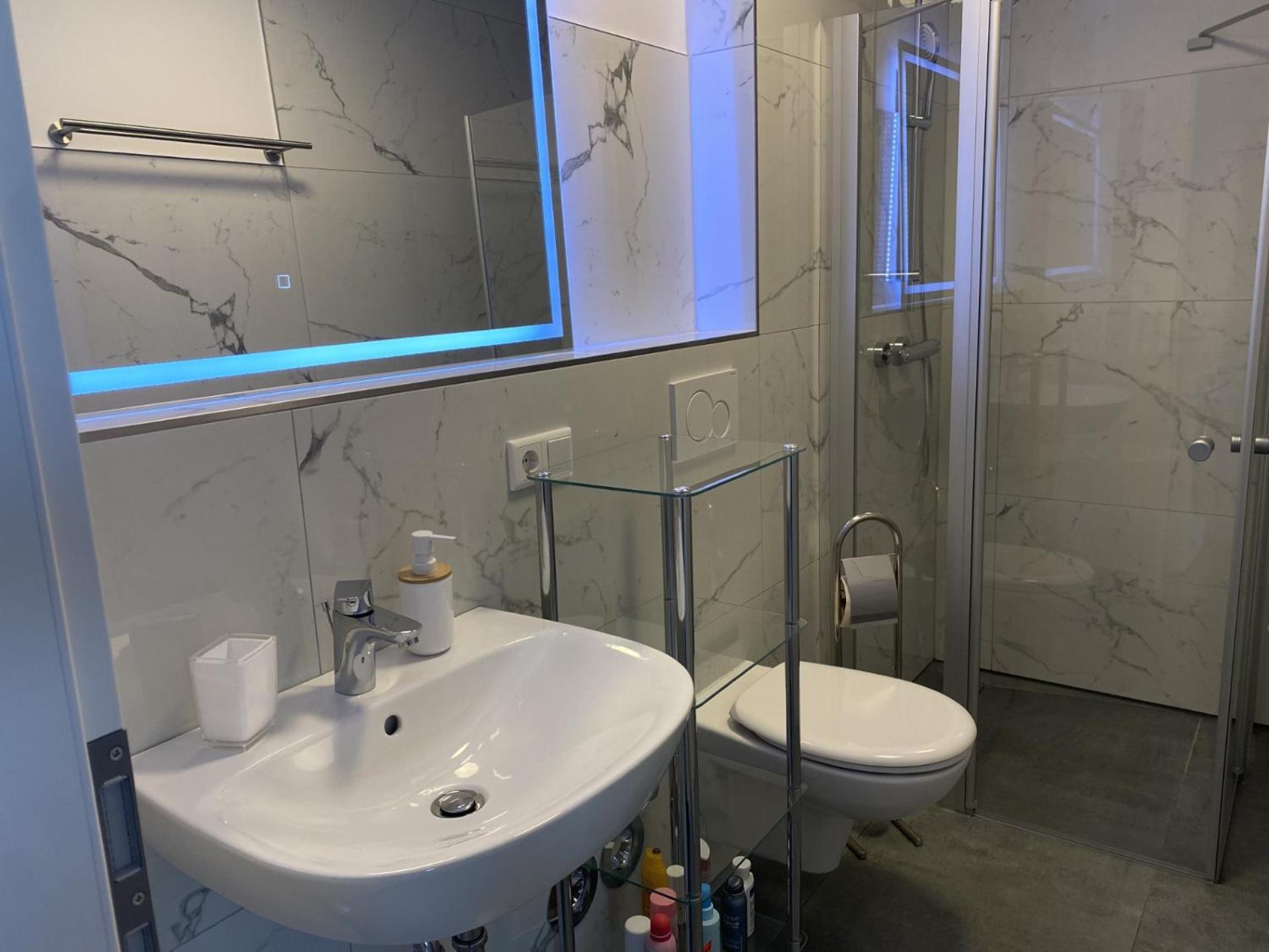 Schoenes Erwachen Im Frankfurter Penthouse Frankfurt am Main Ngoại thất bức ảnh